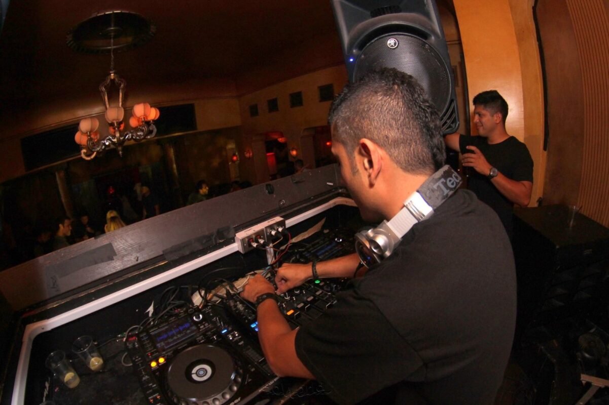 Asi Vidal, ELECTRO CLUB 174