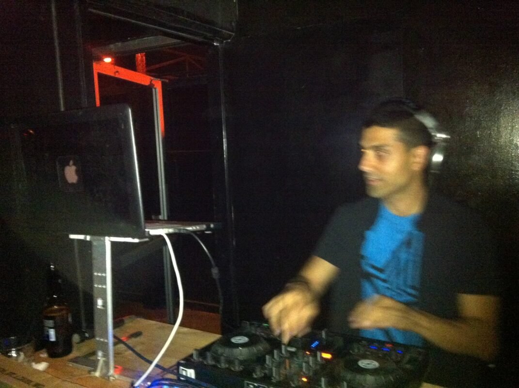 Asi Vidal, ELECTRO CLUB 40