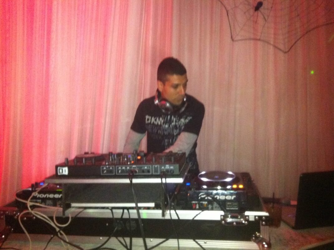 Asi Vidal, ELECTRO CLUB 135
