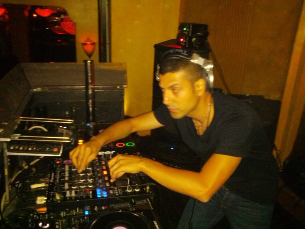 Asi Vidal, ELECTRO CLUB 124