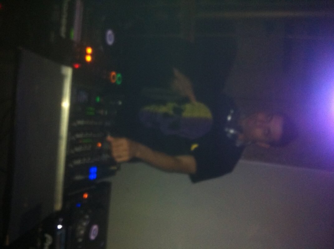 Asi Vidal, ELECTRO CLUB 136