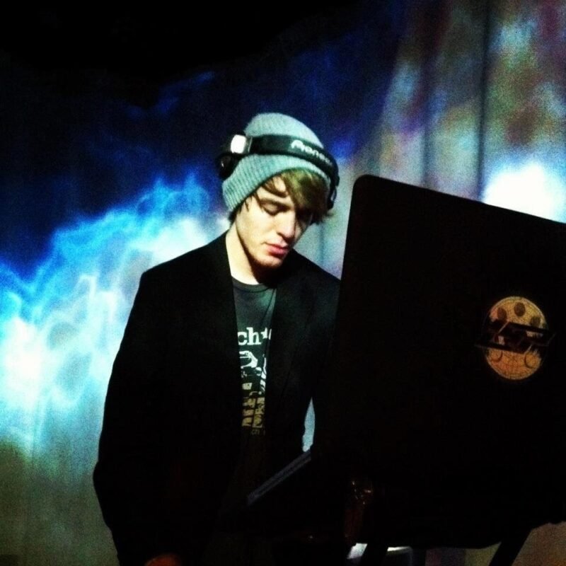 Asi Vidal, ELECTRO CLUB 92 WITH GHOST COMPLEX